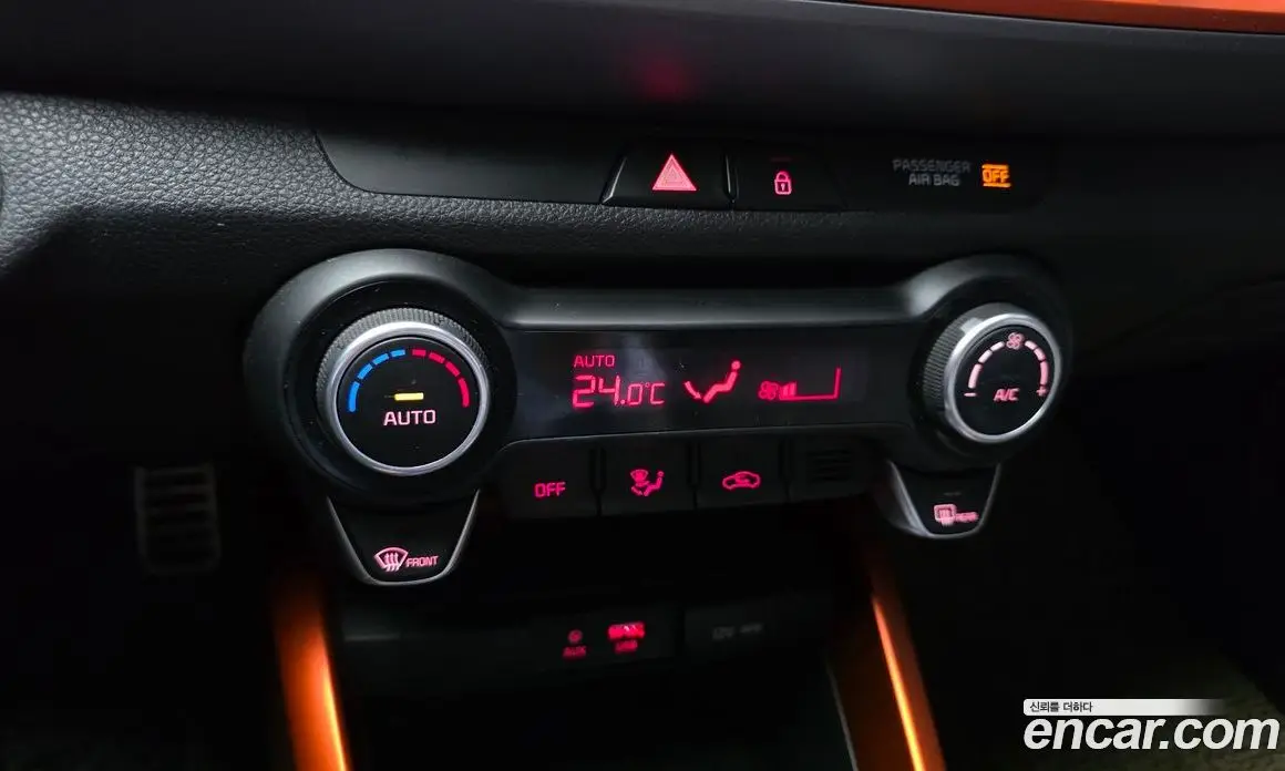 Kia Stonic 2020 1.4 АКПП, фото 16