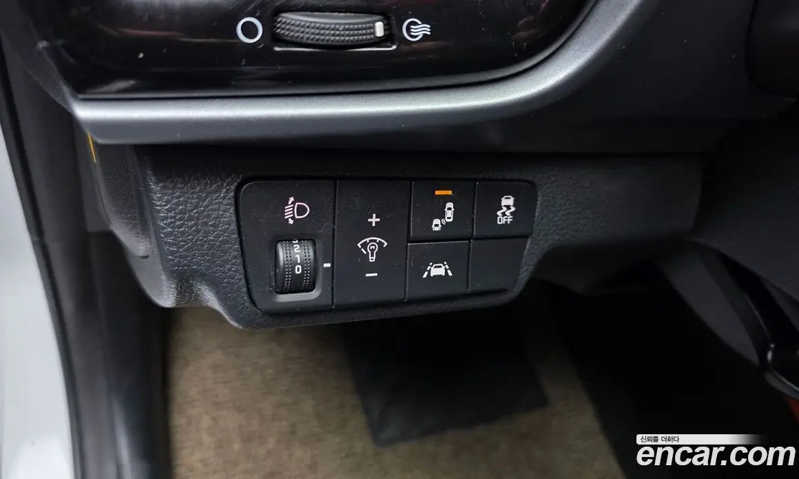 Kia Stonic 2020 1.4 АКПП, фото 17