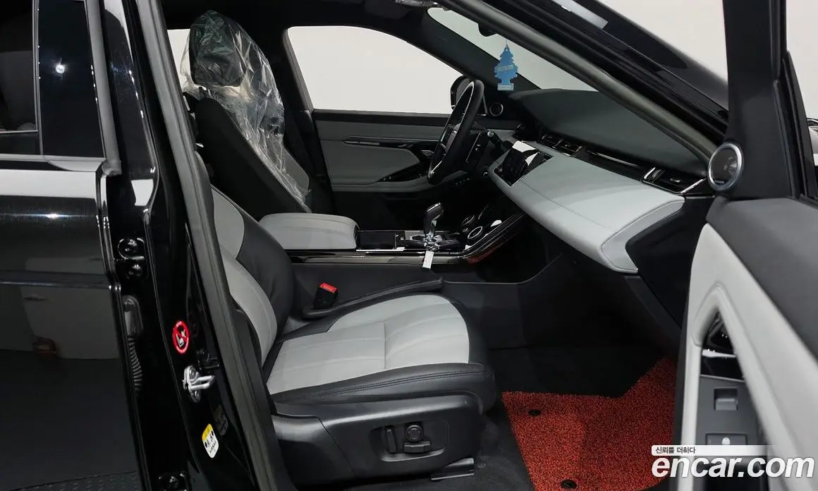 Land Rover Range Rover Evoque 2023 2.0 АКПП, фото 16