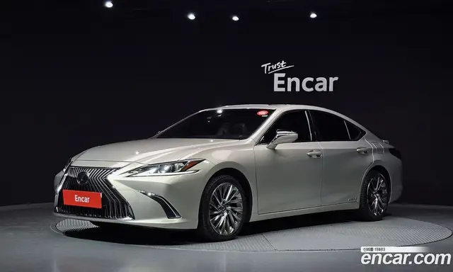 Lexus ES, 2018, 104 319 км