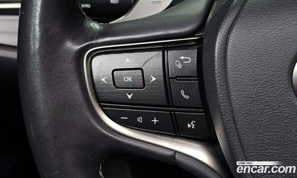 Lexus ES 2018 2.5 АКПП, фото 20