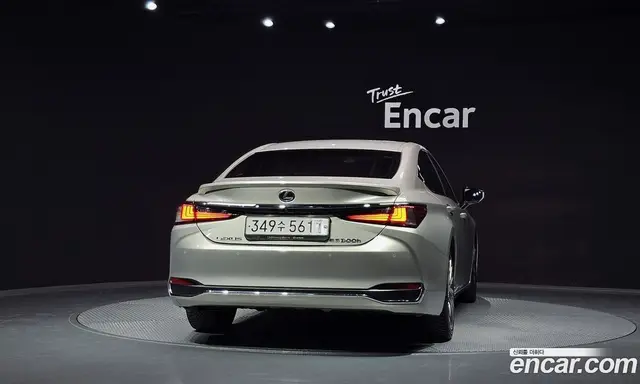 Lexus ES 2018 2.5 АКПП, миниатюра 4