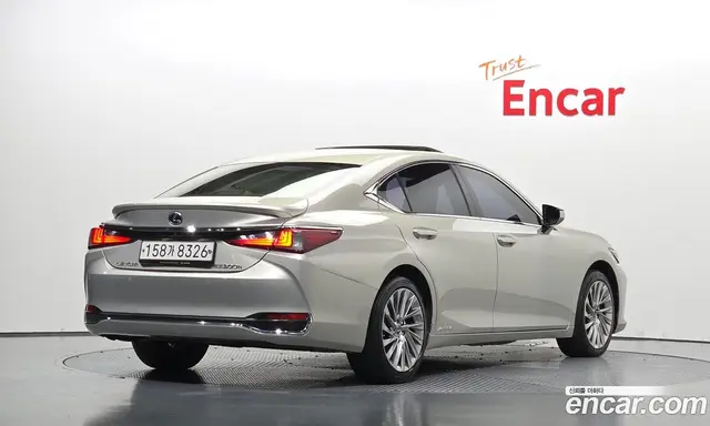 Lexus ES, 2019, 185 079 км