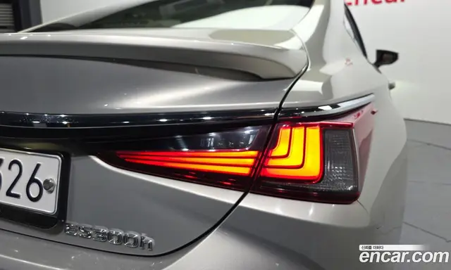 Lexus ES 2019 2.5 АКПП, миниатюра 8