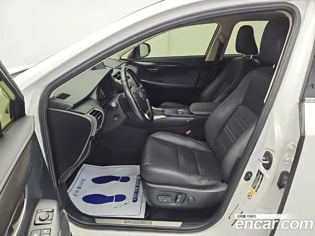 Lexus NX 2016 2.5 АКПП, миниатюра 11
