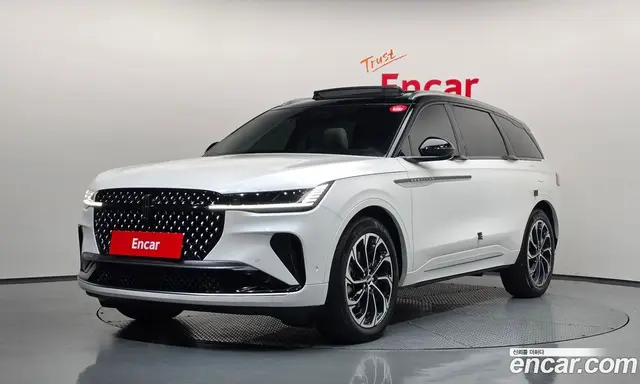 Lincoln Nautilus, 2023, 56 038 км