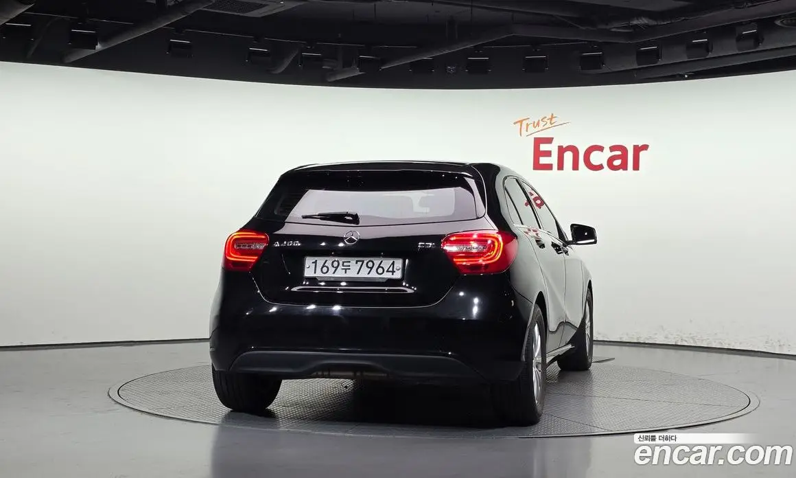 Mercedes-Benz A-Class 2014 1.8 АКПП, фото 4