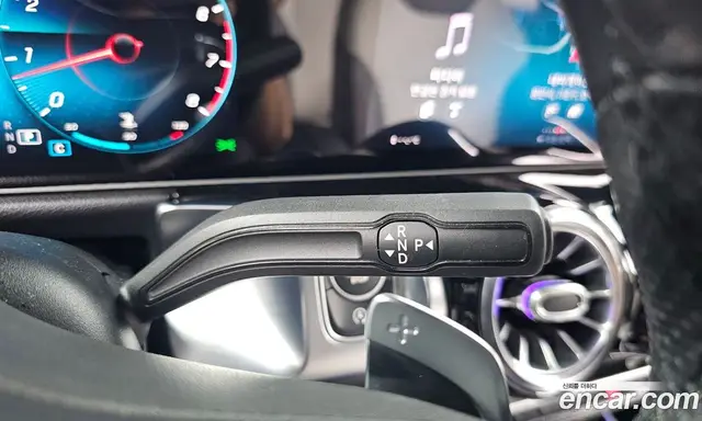 Mercedes-Benz GLB-Class 2020 2.0 АКПП, миниатюра 11