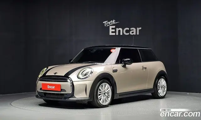 Mini Cooper, 2022, 82 553 км