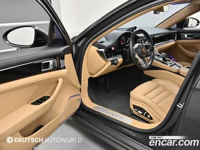 Porsche Panamera 2018 3.0 АКПП, миниатюра 11