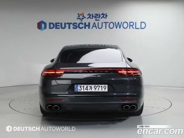 Porsche Panamera 2018 3.0 АКПП, миниатюра 4