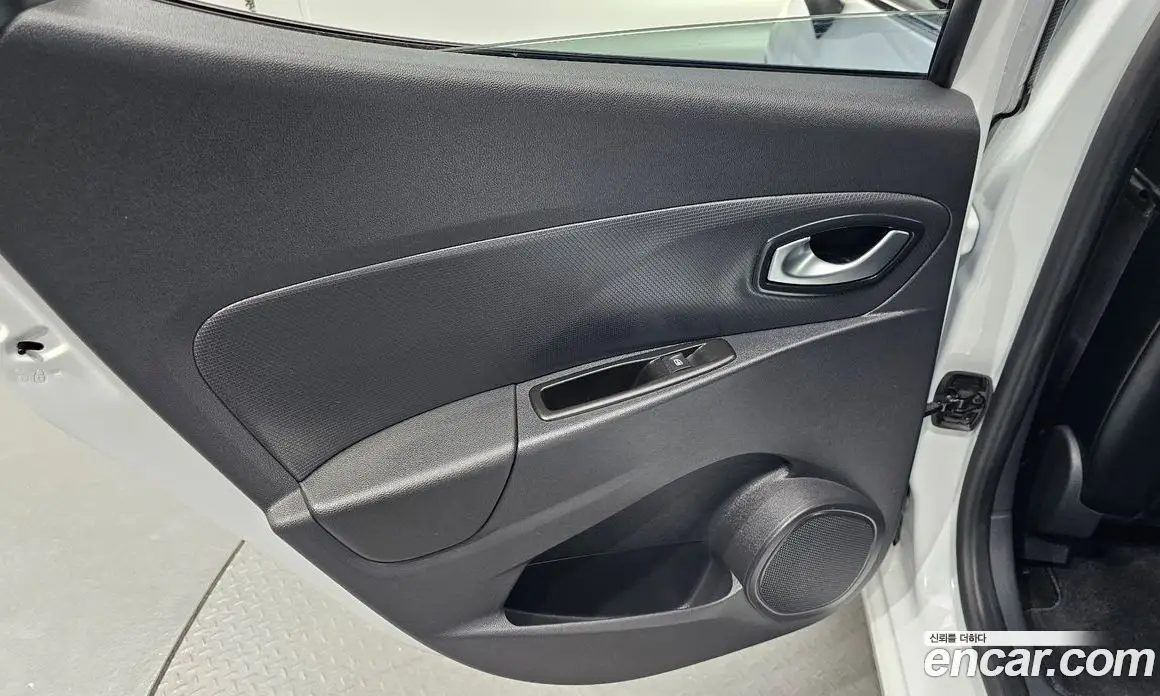 Renault (Samsung) Clio 2019 1.5 АКПП, фото 15