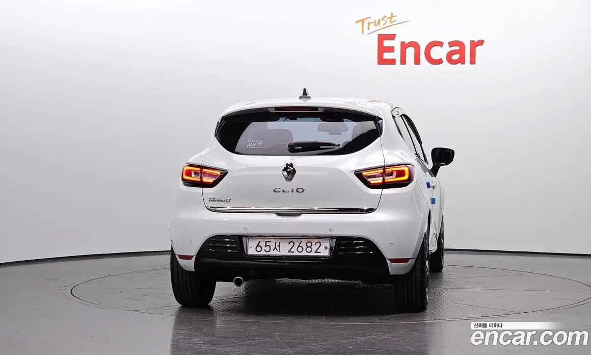 Renault (Samsung) Clio 2019 1.5 АКПП, фото 4