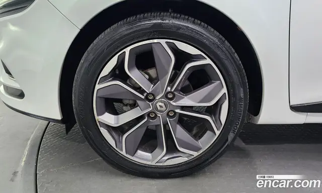 Renault (Samsung) Clio 2019 1.5 АКПП, миниатюра 5