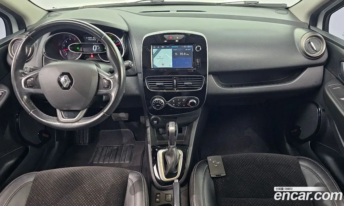 Renault (Samsung) Clio 2019 1.5 АКПП, фото 10