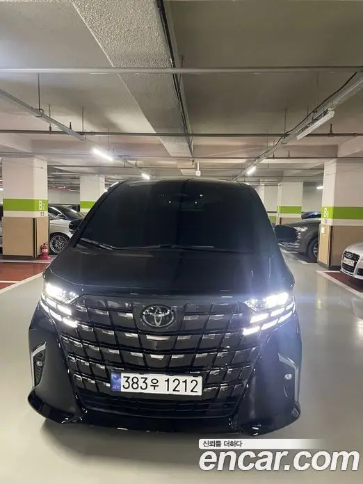Toyota Alphard, 2024, 13 600 км
