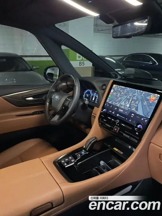 Toyota Alphard 2024 2.5 вариатор, фото 6