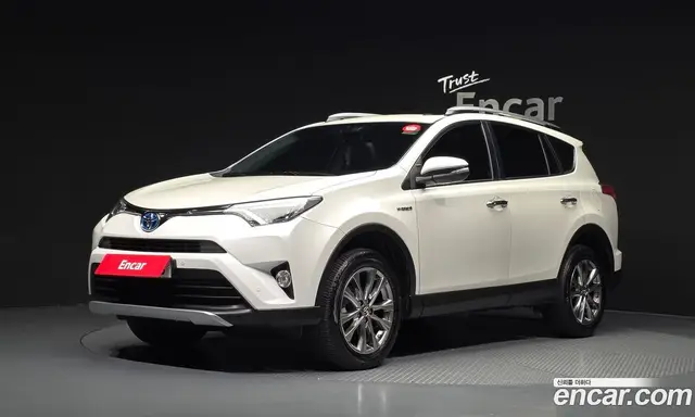 Toyota RAV4, 2018, 48 944 км