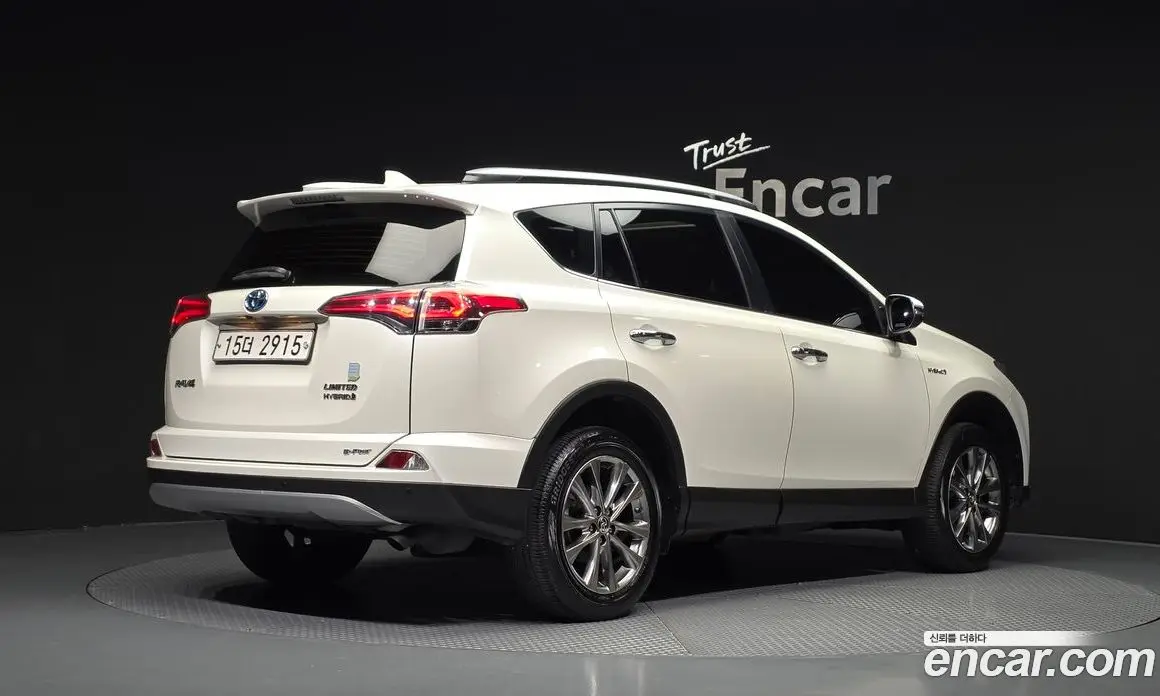 Toyota RAV4 2018 2.5 АКПП, фото 2 Toyota RAV4 2018 2.5 АКПП, фото 2