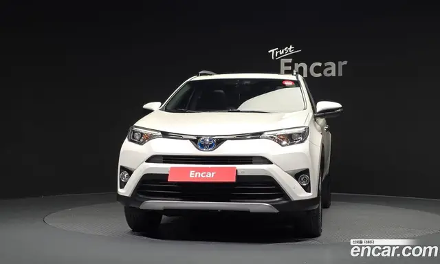 Toyota RAV4 2018 2.5 АКПП, миниатюра 3 Toyota RAV4 2018 2.5 АКПП, миниатюра 3