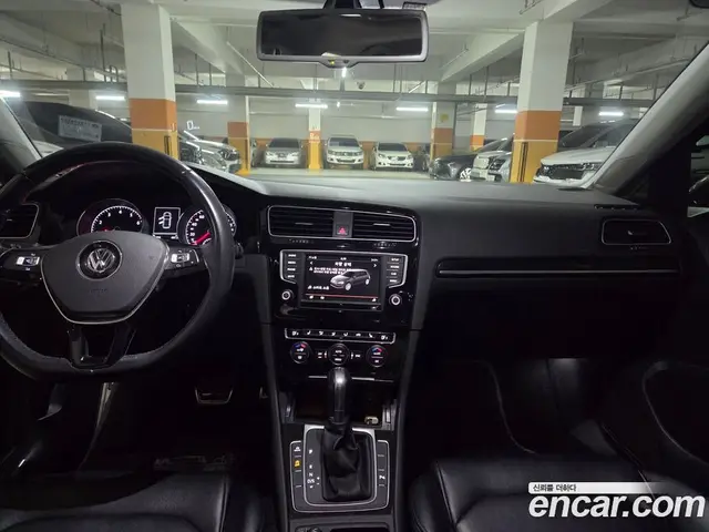 Volkswagen Golf 2016 1.4 АКПП, миниатюра 9