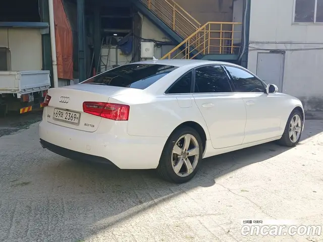 Audi A6 2013 2.0 АКПП, миниатюра 4