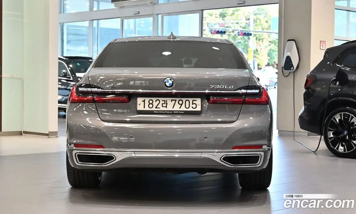 BMW 7 серия 2021 3.0 АКПП, фото 3