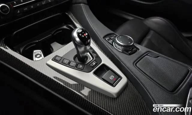 BMW M6 2015 4.4 АКПП, миниатюра 11