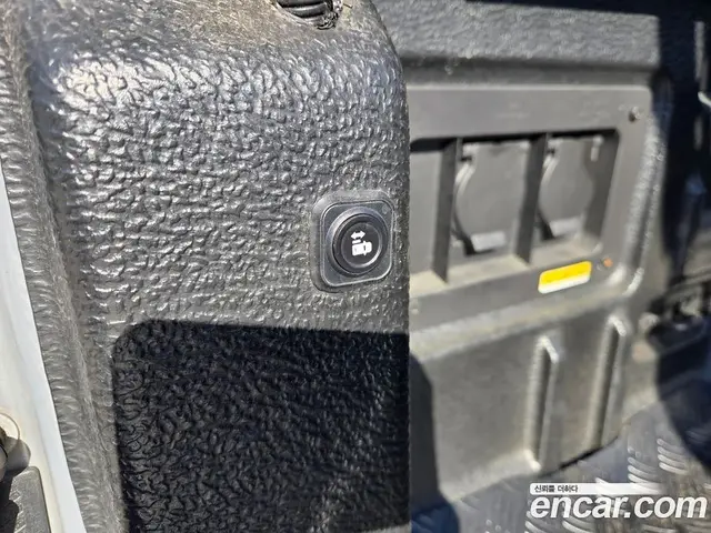 Ford Ranger 2024 2.0 АКПП, миниатюра 7