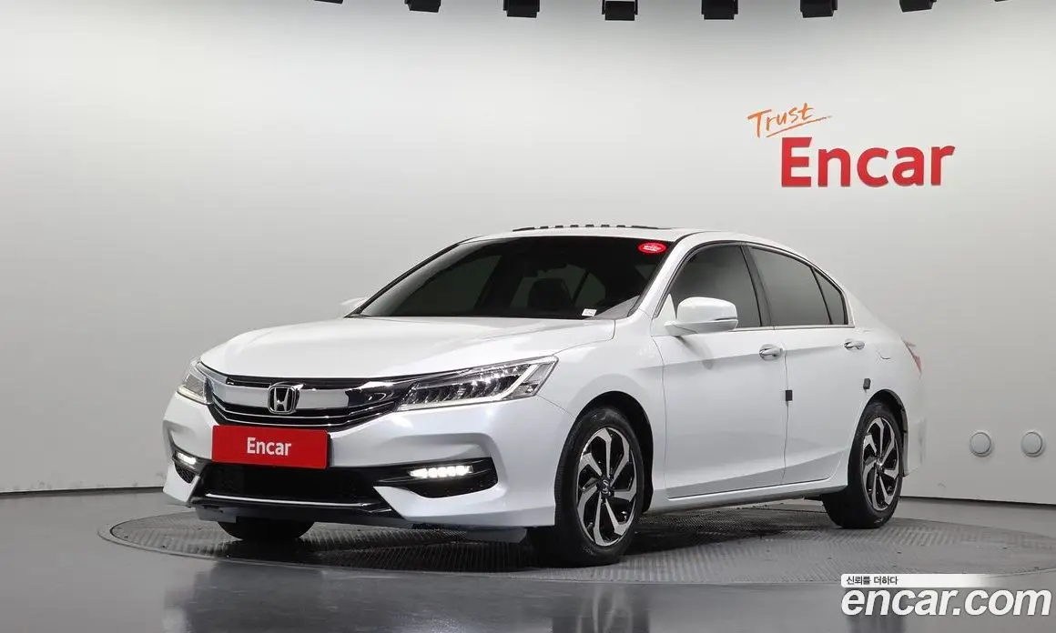 Honda Accord 2016 2.4 АКПП, фото 1 Honda Accord 2016 2.4 АКПП, фото 1