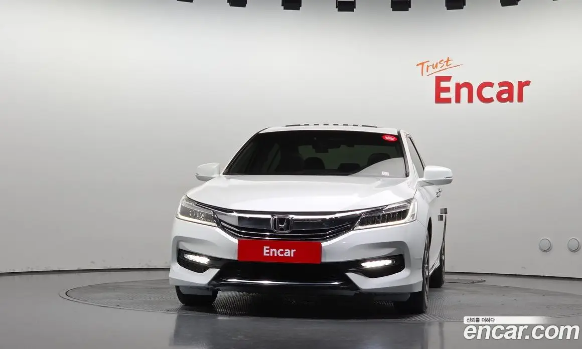 Honda Accord 2016 2.4 АКПП, фото 3 Honda Accord 2016 2.4 АКПП, фото 3