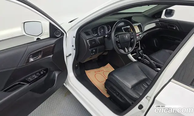 Honda Accord 2016 2.4 АКПП, миниатюра 10 Honda Accord 2016 2.4 АКПП, миниатюра 10