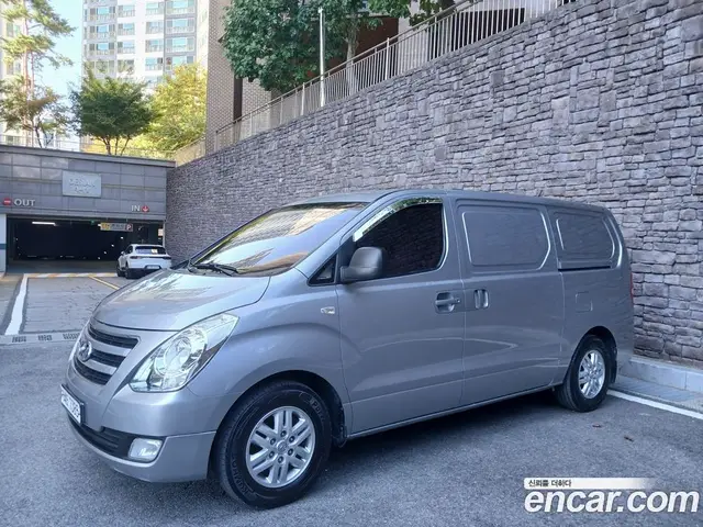 Hyundai Starex 2016 2.5 АКПП, миниатюра 2 Hyundai Starex 2016 2.5 АКПП, миниатюра 2