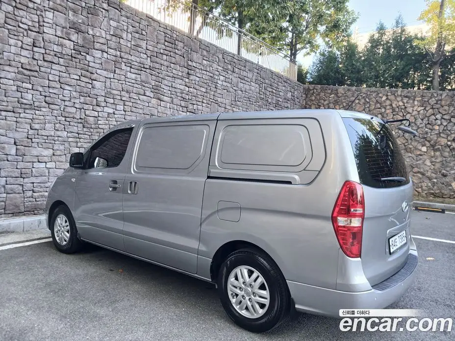 Hyundai Starex 2016 2.5 АКПП, фото 4 Hyundai Starex 2016 2.5 АКПП, фото 4