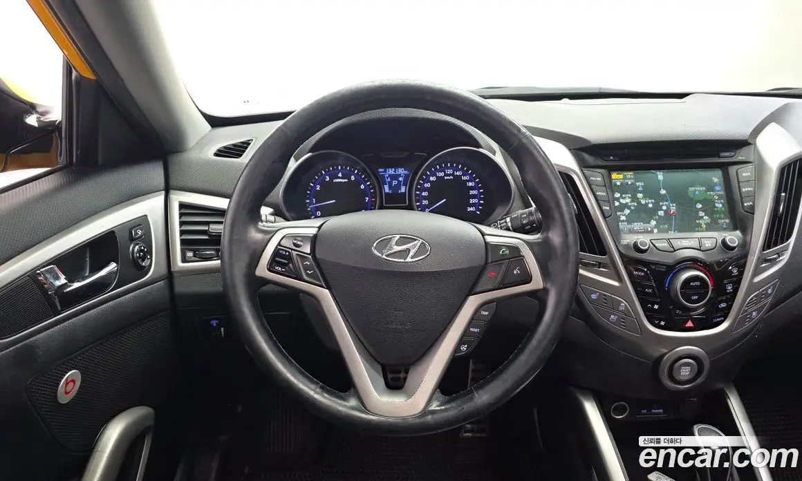 Hyundai Veloster 2013 1.6 АКПП, фото 12 Hyundai Veloster 2013 1.6 АКПП, фото 12