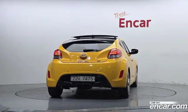 Hyundai Veloster 2013 1.6 АКПП, миниатюра 4 Hyundai Veloster 2013 1.6 АКПП, миниатюра 4