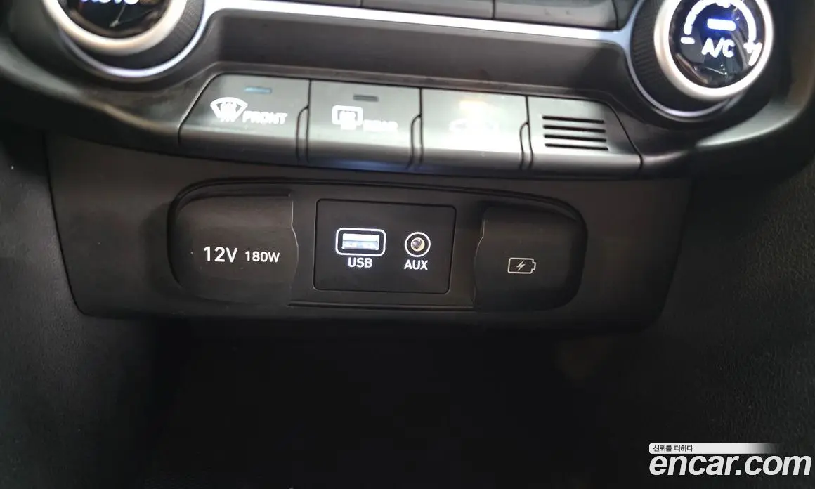 Hyundai Veloster 2019 2.0 МКПП, фото 18 Hyundai Veloster 2019 2.0 МКПП, фото 18