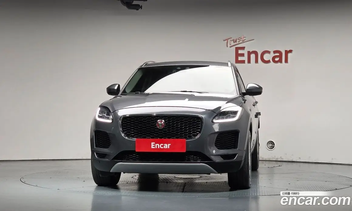 Jaguar E-Pace 2019 2.0 АКПП, фото 2 Jaguar E-Pace 2019 2.0 АКПП, фото 2
