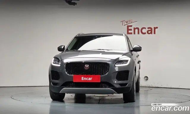 Jaguar E-Pace 2019 2.0 АКПП, миниатюра 2 Jaguar E-Pace 2019 2.0 АКПП, миниатюра 2