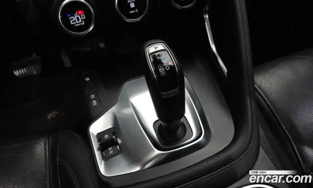 Jaguar E-Pace 2019 2.0 АКПП, миниатюра 11 Jaguar E-Pace 2019 2.0 АКПП, миниатюра 11
