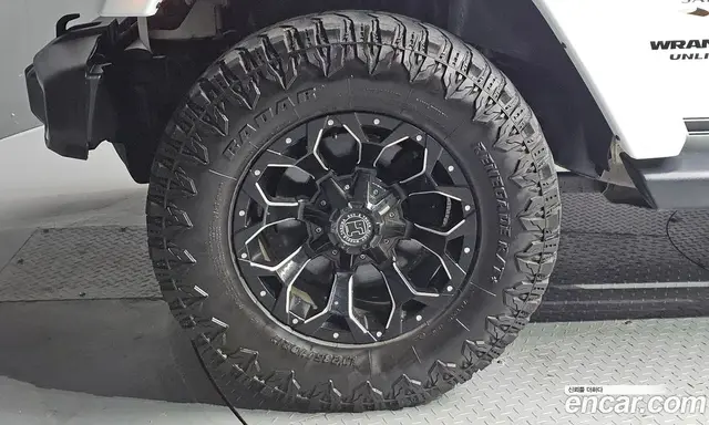 Jeep Wrangler 2017 3.6 АКПП, миниатюра 5 Jeep Wrangler 2017 3.6 АКПП, миниатюра 5