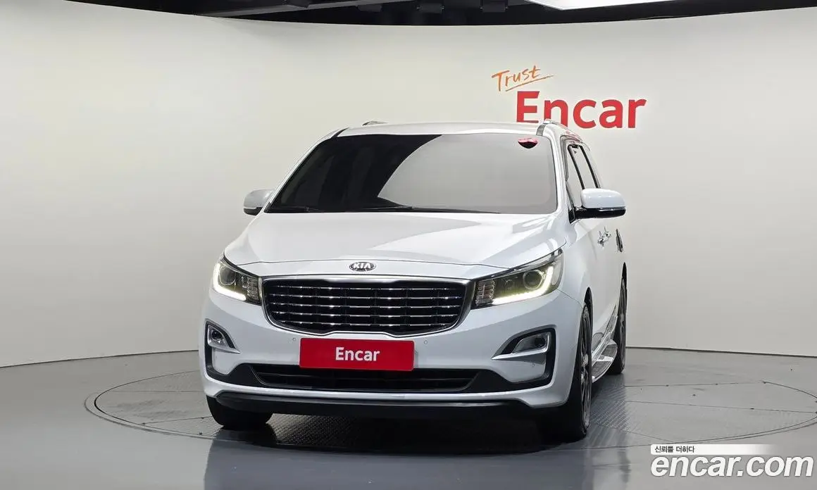 Kia Carnival 2018 2.2 АКПП, фото 3 Kia Carnival 2018 2.2 АКПП, фото 3
