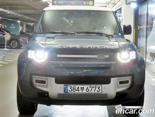 Land Rover Defender, 2024, 23 563 км