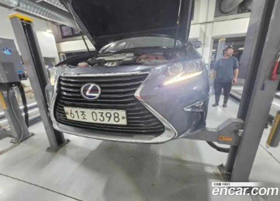 Lexus ES 2016 2.5 АКПП, фото 1 Lexus ES 2016 2.5 АКПП, фото 1