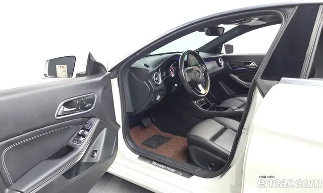 Mercedes-Benz CLA-Class 2016 2.1 АКПП, миниатюра 12