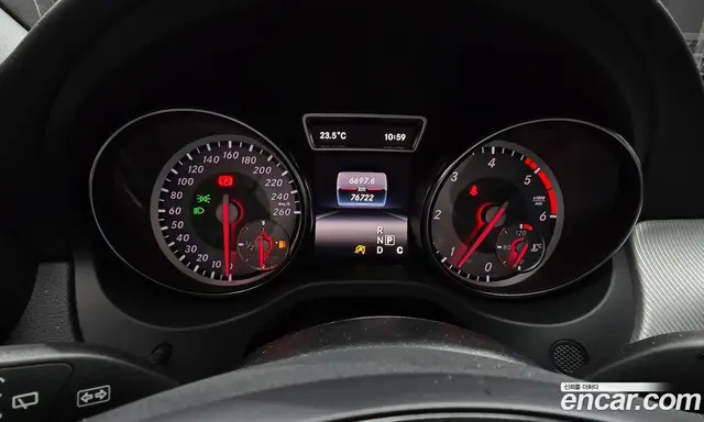 Mercedes-Benz GLA-Class 2016 2.1 АКПП, миниатюра 8