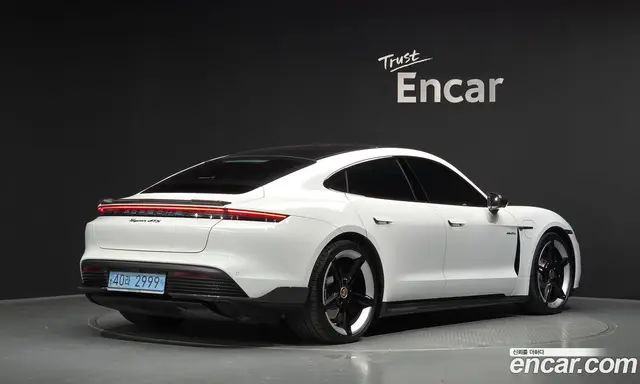 Porsche Taycan 2023 0.1 АКПП, миниатюра 2