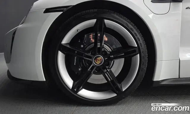 Porsche Taycan 2023 0.1 АКПП, миниатюра 5