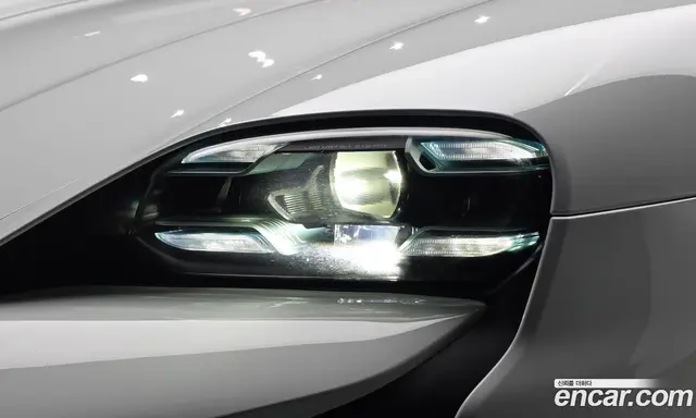 Porsche Taycan 2023 0.1 АКПП, миниатюра 8