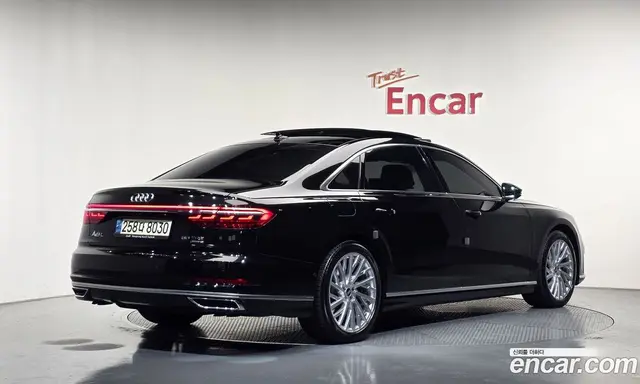 Audi A8, 2021, 81 612 км